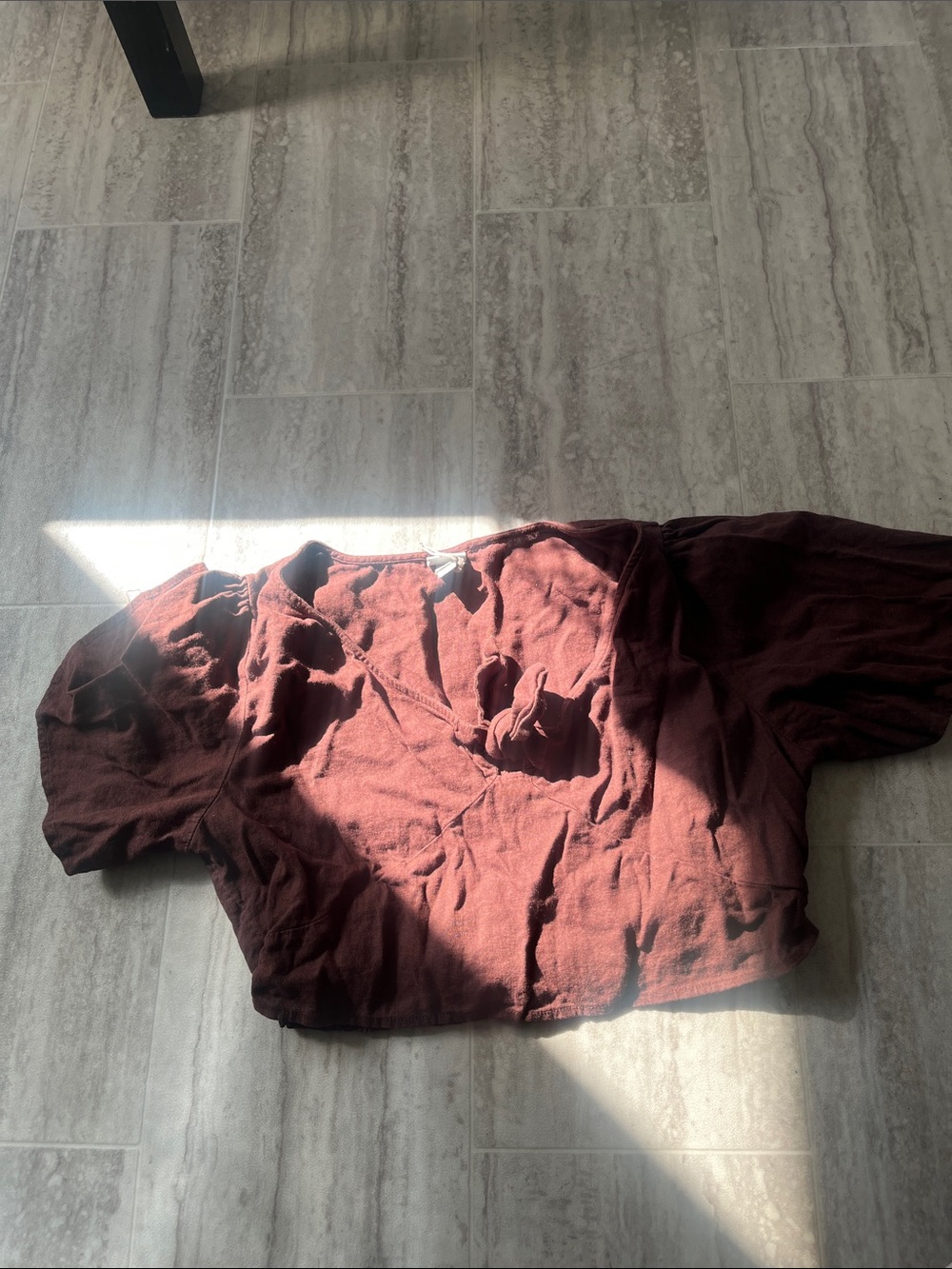 Women’s Short-Sleeve V-Neck Shirt in Deep Burgundy